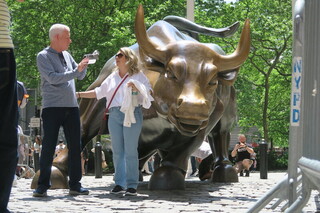 美股翻身道瓊指數猛漲765點  第4季好彩頭