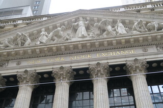 美股道瓊再漲825點  創兩年半來最佳雙日表現