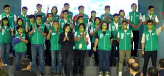 拚贏回中台灣  蔡英文：宣傳政績、號召返鄉投票