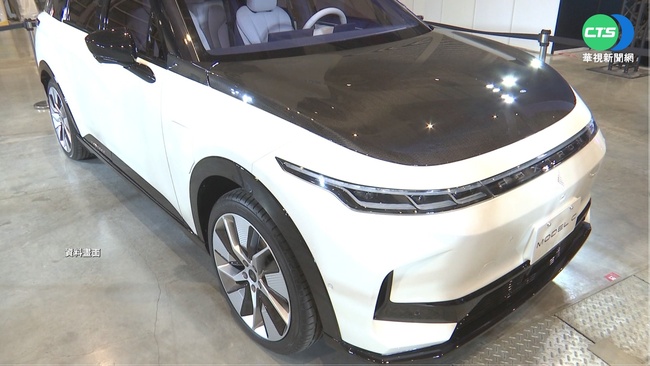 鴻海科技日擬推Model B電動車 官方臉書釋出預告影片 | 華視新聞