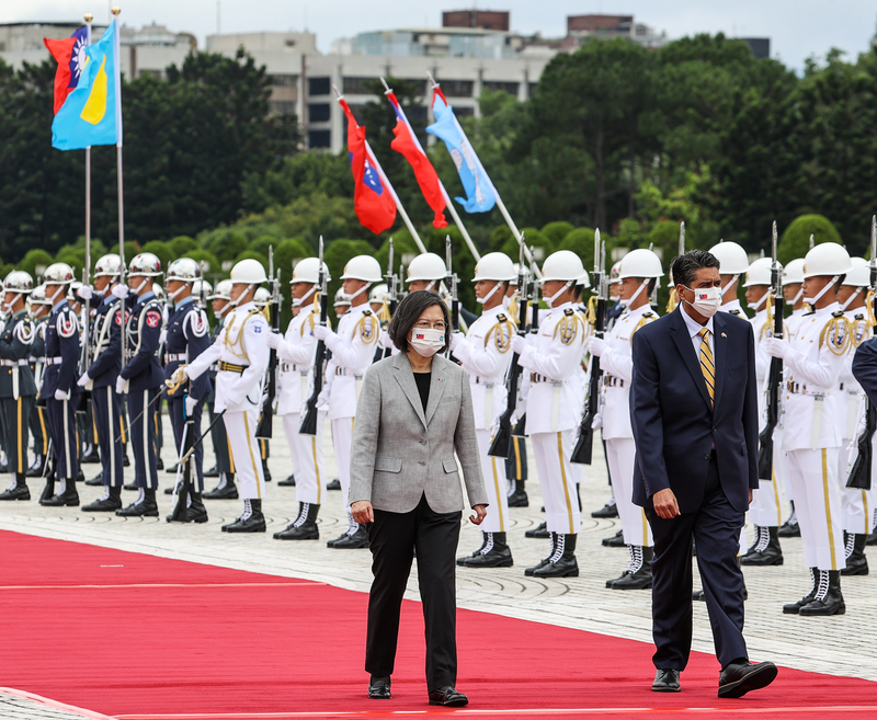 總統軍禮歡迎帛琉總統訪台 惠恕仁：堅定支持台灣 | 華視新聞