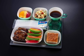 長榮開航米蘭、慕尼黑 全艙旅客享米其林餐