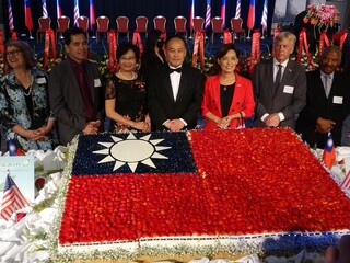 洛杉磯慶雙十 國會議員：盼台灣外交部長訪美