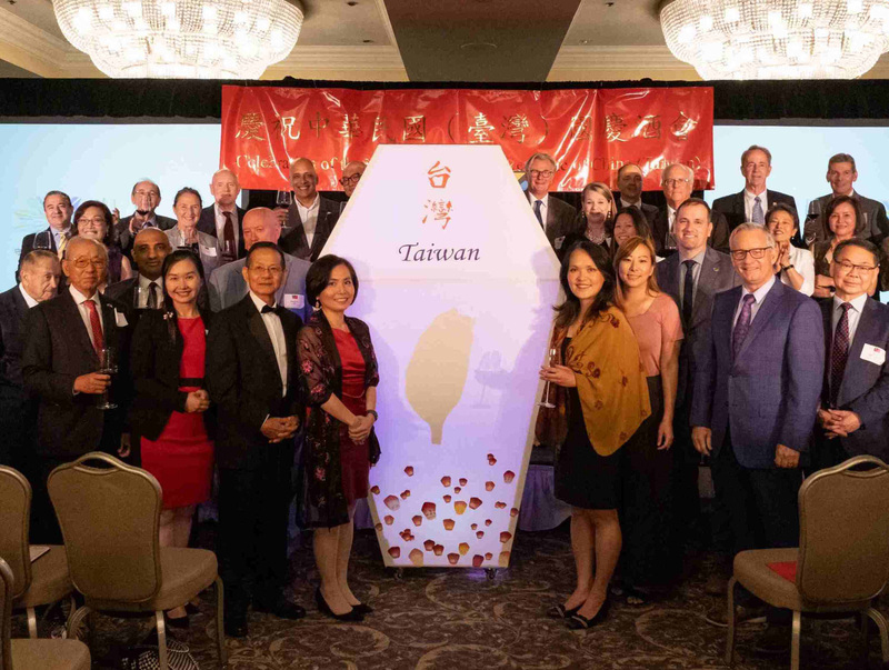 溫哥華國慶酒會  加拿大官員踴躍出席挺台灣 | 華視新聞