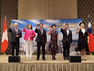 政要雲集慶雙十 駐日內瓦代表：台灣永不退縮