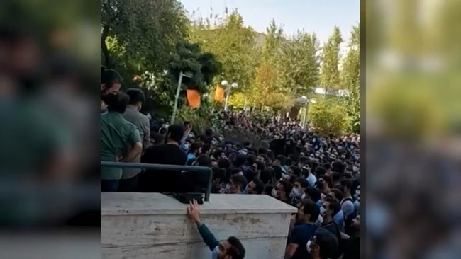 伊朗阻艾米尼示威 學生涉校內政治活動將被退學 | 華視新聞