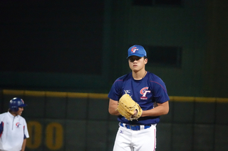 莊陳仲敖熬過手傷沮喪 旅美精進曲球扛U23終結者