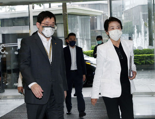 黃珊珊訪星宇航空 張國煒估農曆年現報復性出遊