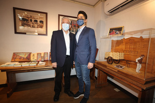 蔣萬安參訪義美拜會高志明 請益食品安全與行銷