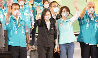 彰化百工百業挺黃秀芳 蔡總統：縣政不能再流標