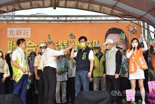 蘇貞昌新莊體育園區輔選林佳龍 侯友宜另一頭拚場