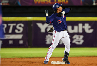 曾頌恩2安2打點打出4棒價值  眼淚不自覺落下