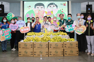 南市府媒合資源 採購香焦捐社福機構