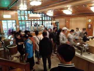 明池山莊住客員工逾300人受困  發電機油料快耗盡