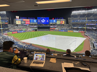 MLB美聯分區賽 守護者對洋基殊死戰因雨延賽