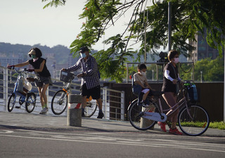 北台灣雨漸少偏涼  週末又有東北季風和熱帶擾動