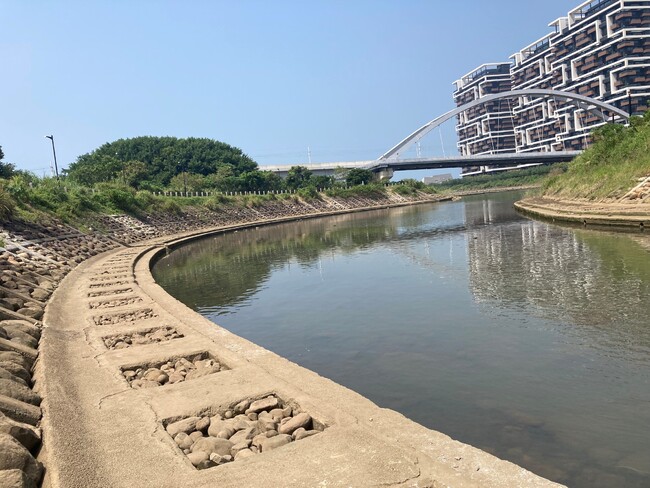 無混凝土工法生態友善  修復淡水公司田溪護岸 | 華視新聞