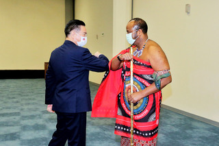 非洲友邦史瓦帝尼國王  率團搭乘專機訪台