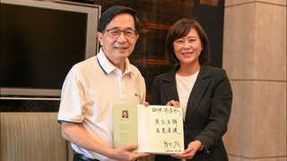 屏縣議員參選人梁梅瑛競總成立 陳水扁錄影片相挺