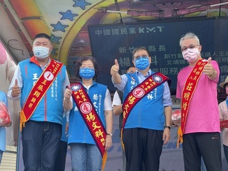 楊文科成立北埔、芎林競選服務處  允發老人年金