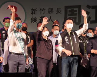 站台新竹縣長參選人周江杰  蔡總統提支持3理由