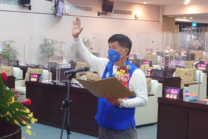 台南副議長補選 兩度流會後國民黨李文俊出線 | 華視新聞
