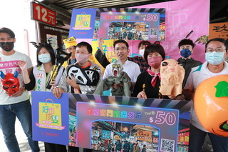 江聰淵行銷東門夜市  林姿妙發表政策白皮書