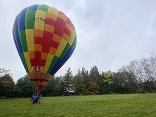 解封後到北海道泡湯 賞湖景搭乘熱氣球