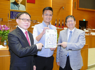 智慧城市諮詢委員會遭批成效不彰  楊文科允補強