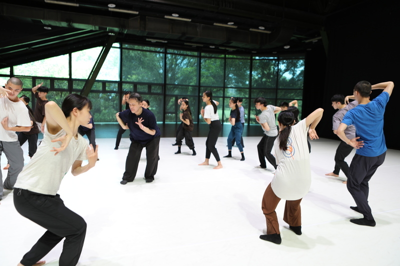 雲門響應世界芭蕾日 首公開太極導引與武術訓練 | 華視新聞
