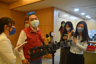 政見會  林佳龍將訴求大翻新、侯友宜提2030願景