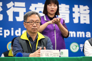 夜赴陳時中競總  薛瑞元：純聊天談上任百日酸甜苦辣