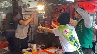 鄭麗君當分身掃街拜票  對林佳龍選情有信心