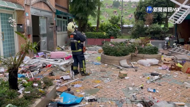 台南下營維修地下管線氣爆 2工人灼傷送醫 | 華視新聞