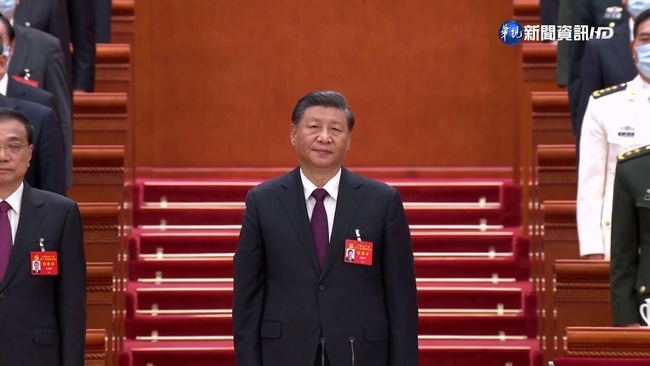 北京民族主義作家王小東坦承  中國不如美國強大 | 華視新聞