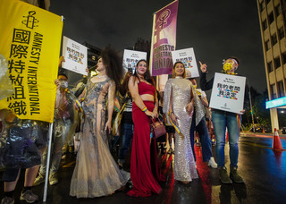 跨性別遊行西門町登場  3000人響應創新高