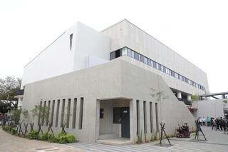 等待10多年 神圳國中多功能活動中心啟用