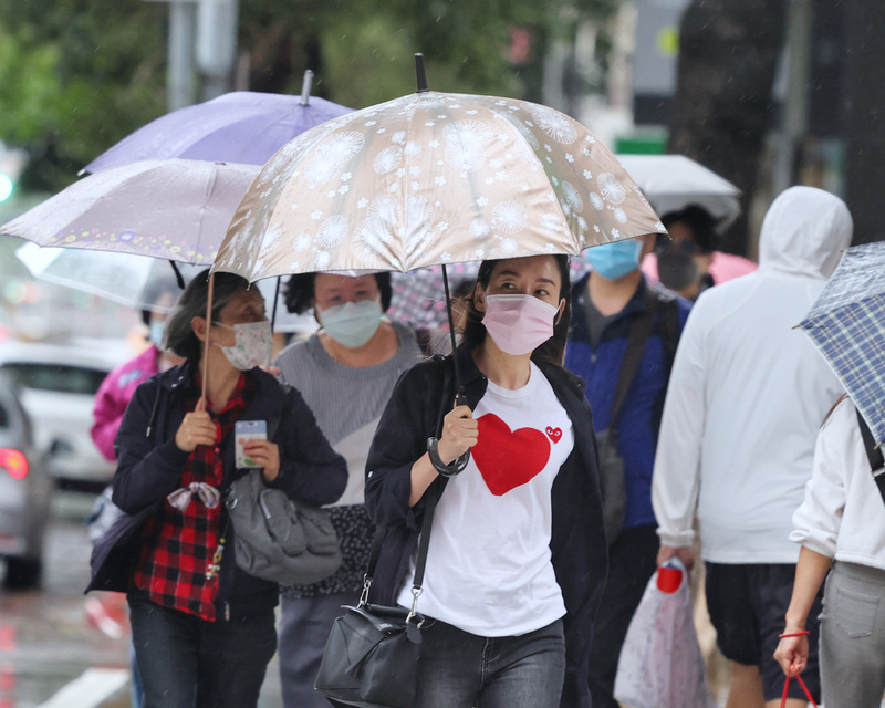 東北季風11/4再增強  北台灣濕涼低溫探18度 | 華視新聞