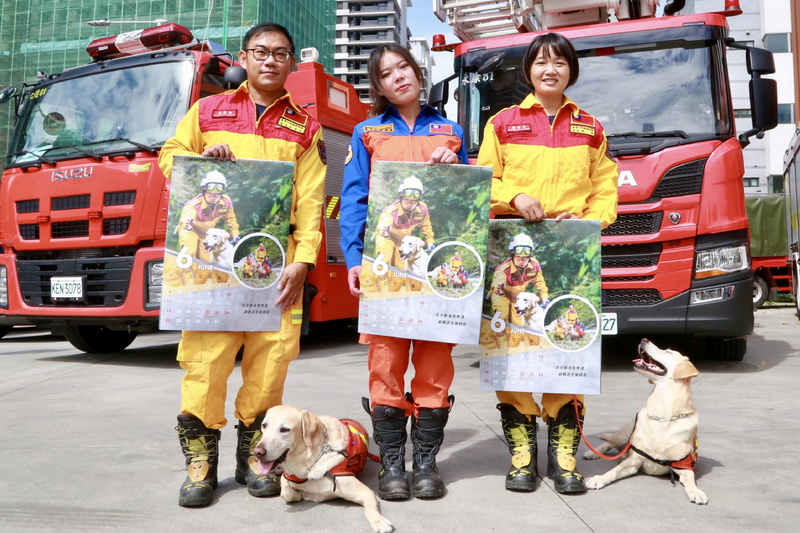 台南發表消防月曆與影片 真實故事改編成主軸 | 華視新聞