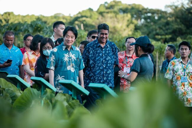 賴副總統訪國合會帛琉農技團 讚了不起 | 華視新聞