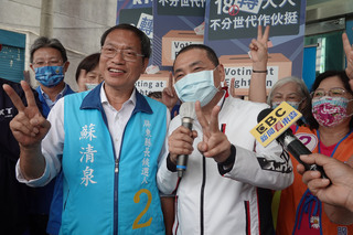 蘇清泉合體侯友宜催票 盼新北與屏東聯手共榮
