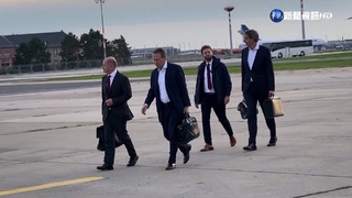 CNN：德總理率商界代表訪北京 對中依賴更勝以往