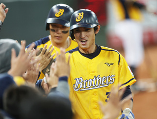 黃韋盛總冠軍賽亮相腳在抖  助總讚好表現值得嘉獎