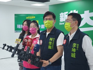 林佳龍：侯友宜已在競選 何時請假參選不重要