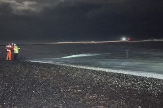 宜蘭漁民捕鰻苗落海失蹤  海巡警消漏夜搜救