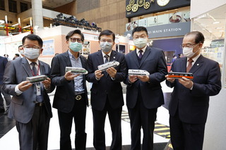 鐵路便當節  EMU3000陶瓷便當受歡迎