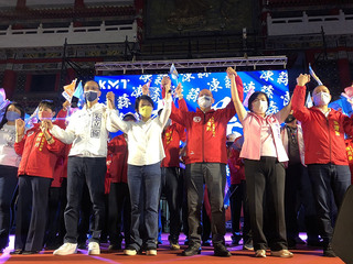 盧秀燕張清照聯合造勢  承諾續拚海線建設