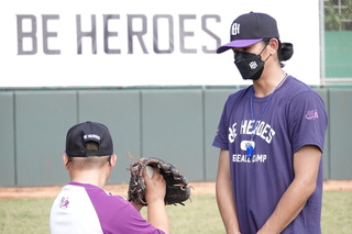 黃暐傑與美職巨人隊續約 受邀大聯盟春訓全力拚