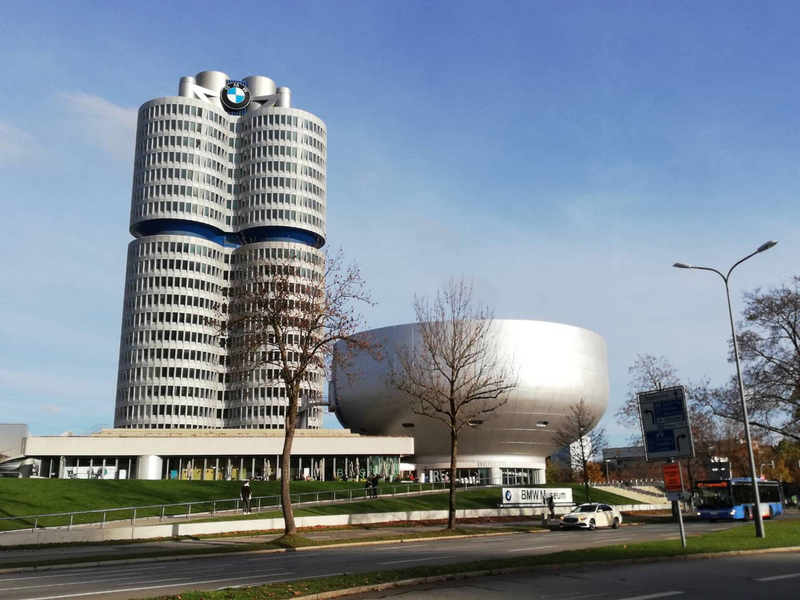 BMW曾生產鍋具 陳設於慕尼黑大碗公造型般博物館 | 華視新聞
