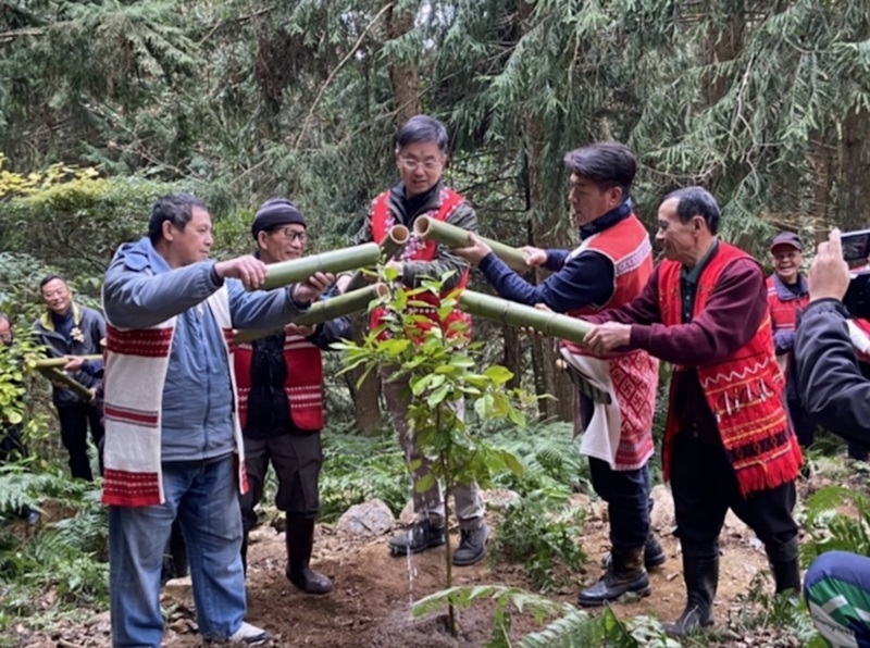林務局催生南庄賽夏族自營林業 森林獲得永續 | 華視新聞